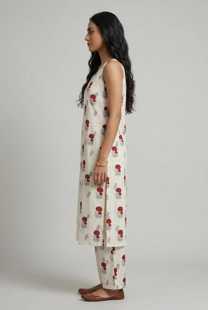 Scarlet Bloom Co -Ord Set Sleevless.  [Sleeves Attached]