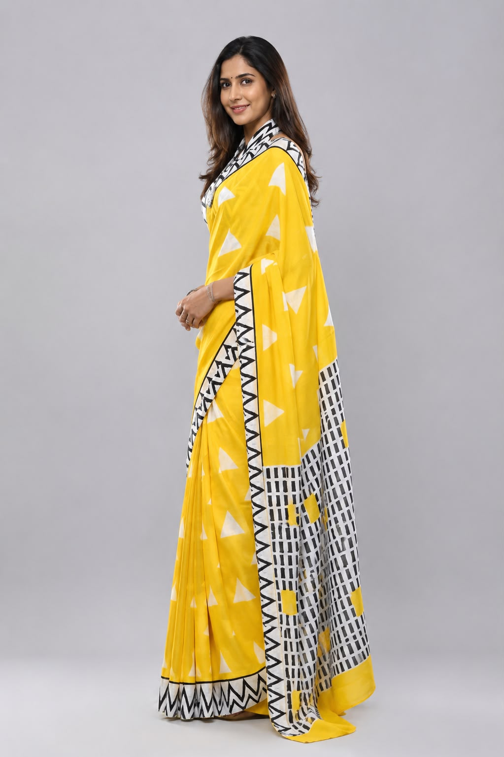 Haldi Trikon Cotton Saree