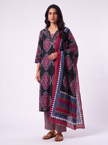 Black And Red Block Print Cotton Salwar Set