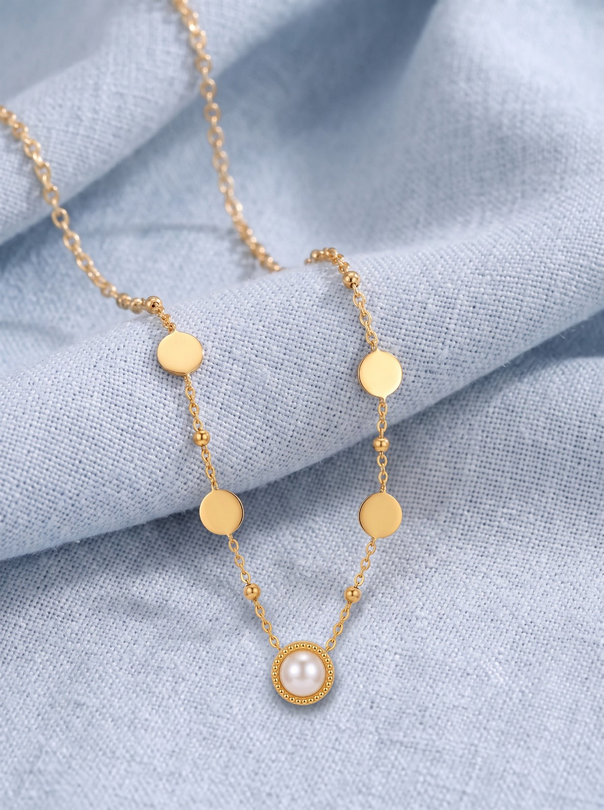 Nyla Gold Necklace
