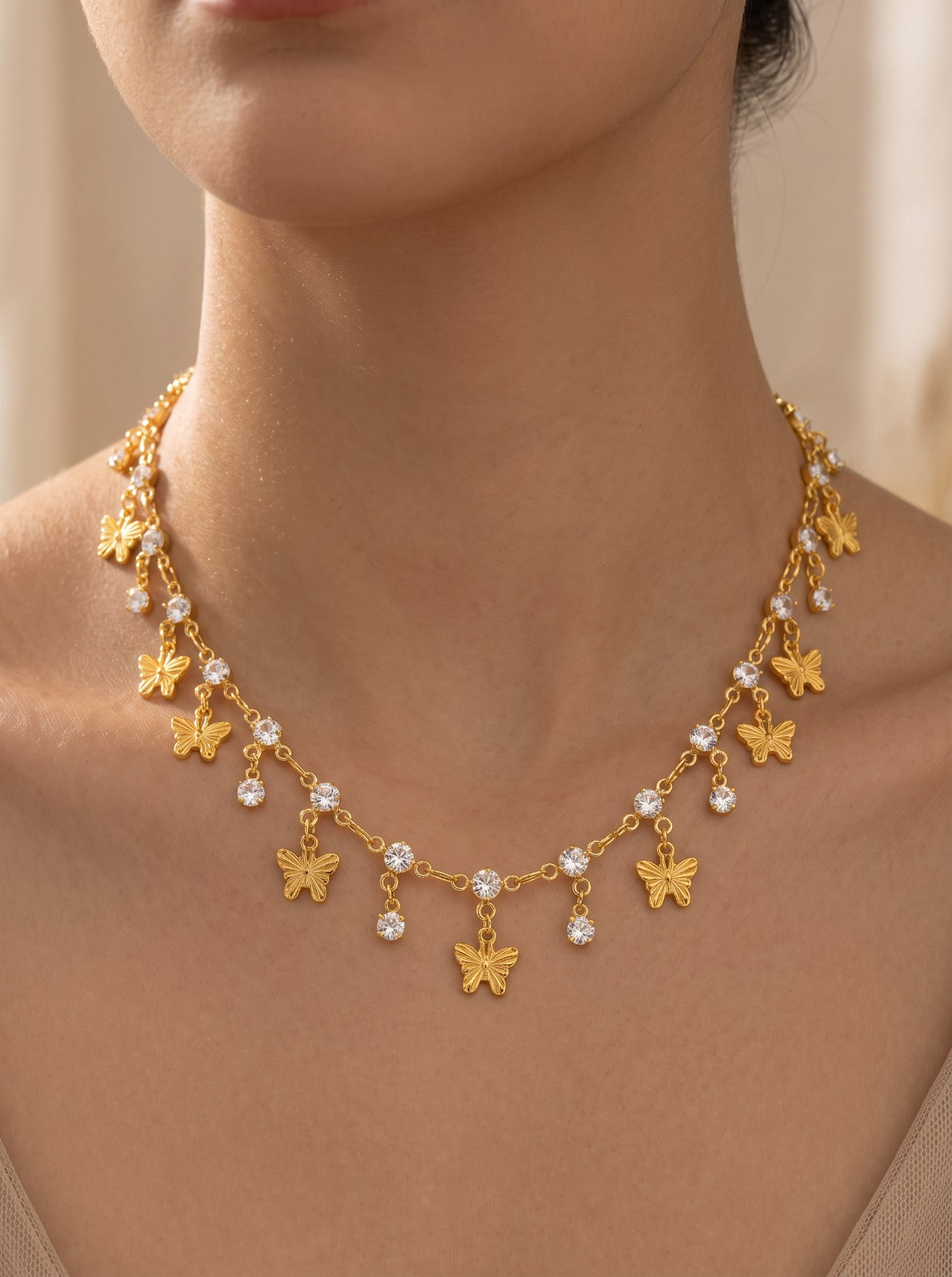 Flora Charm Necklace