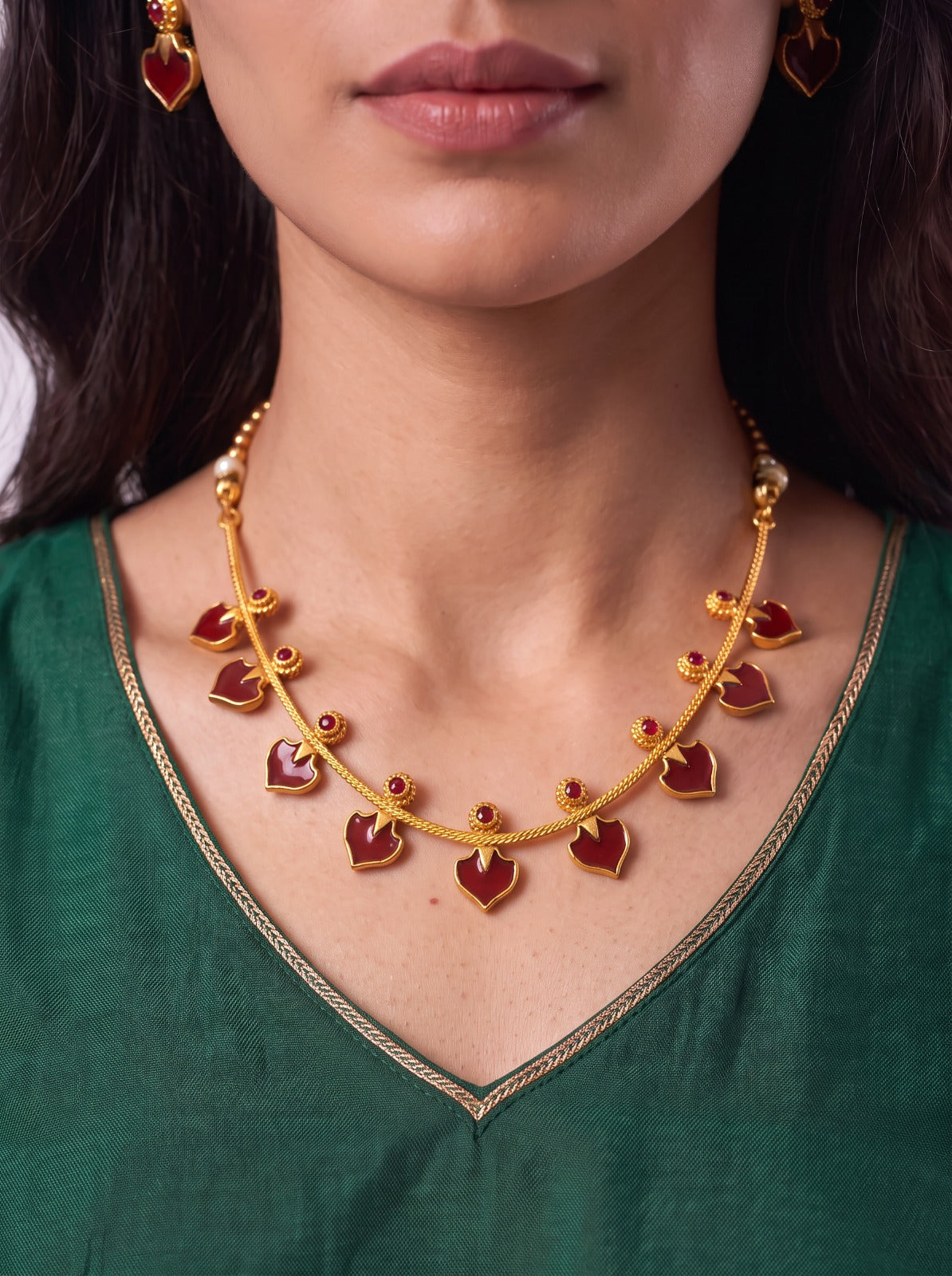 Red Nagapada Necklace With Earrings