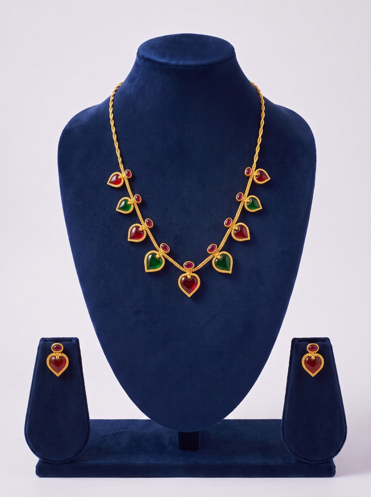 Simple Green And Red Nagapada Necklace With Earrings