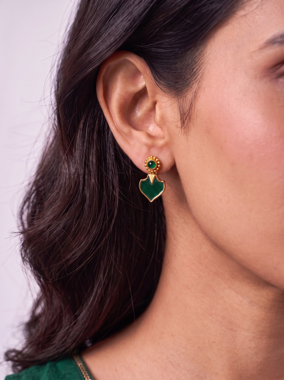 Simple Green Nagapada Necklace With Earrings