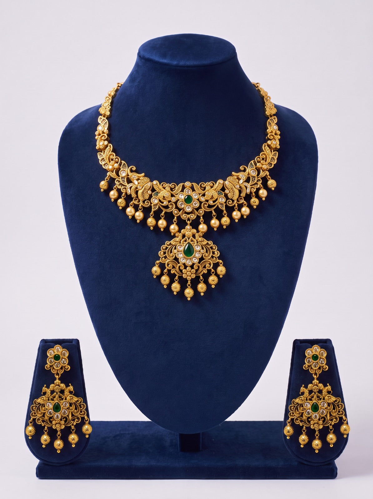 Emerald Green Elephant Necklace With Earrings