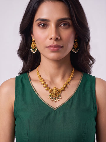 Lakshmi Mala Green And Pearl Stone With Earings