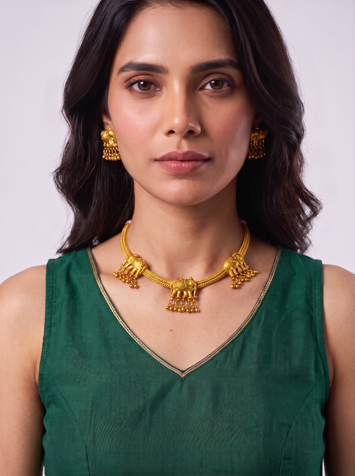 Simple Elephant Choker With Earings