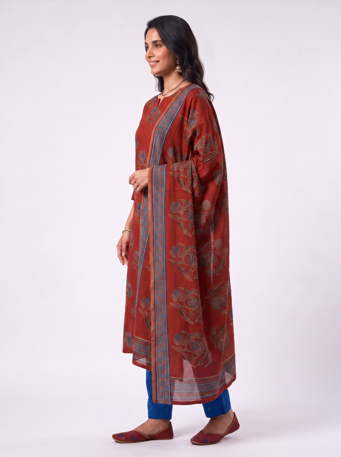 Rust And Royal Unstitched Dress Material With Cotton Shawl