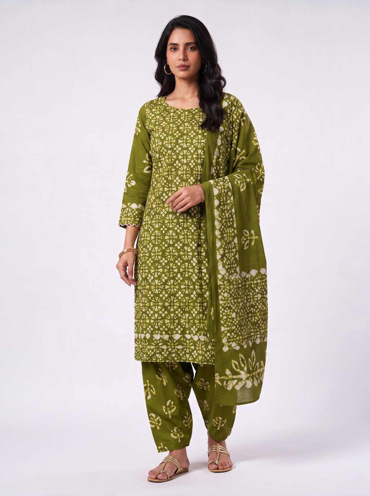 Kavya Batik Print Unstitched Dress Material With Cotton Shawl