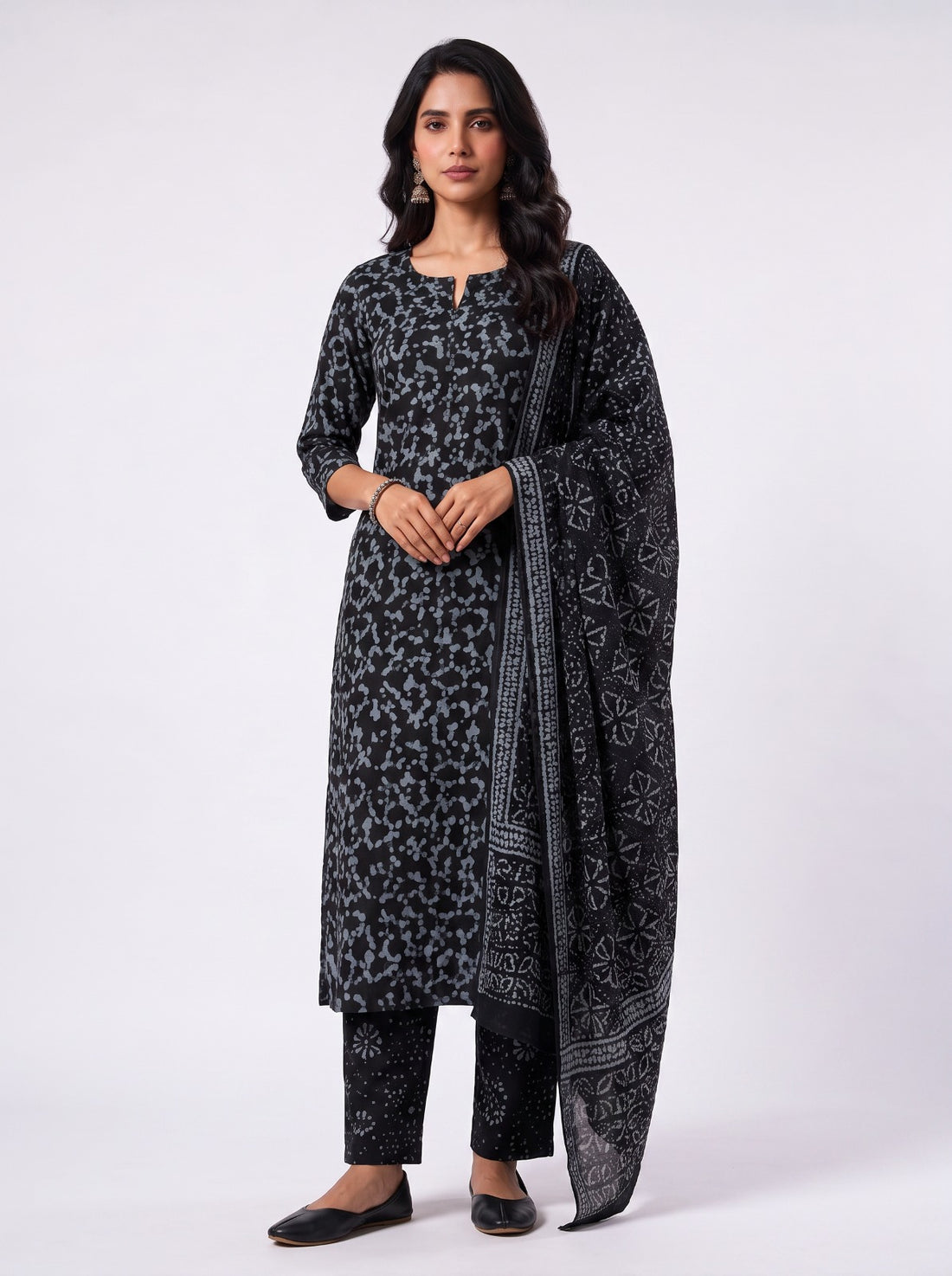 Black Beauty Cotton Unstitched Dress Material With Cotton Shawl
