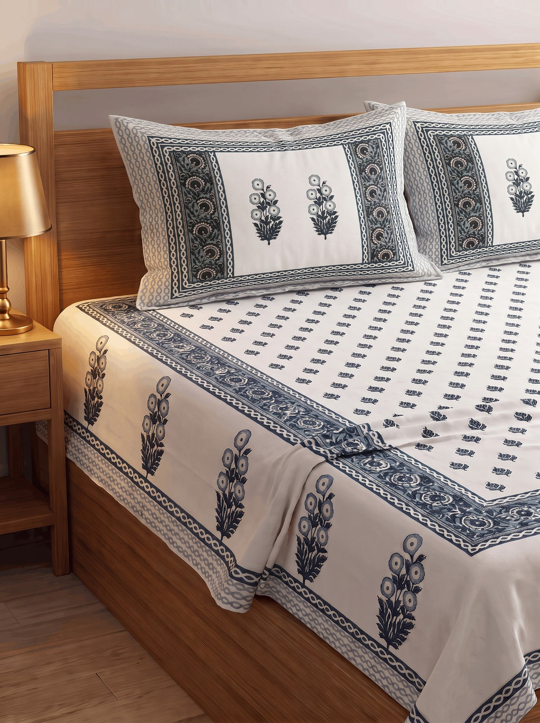 Jaipur Noor Bedsheet With 2 Pillow Covers