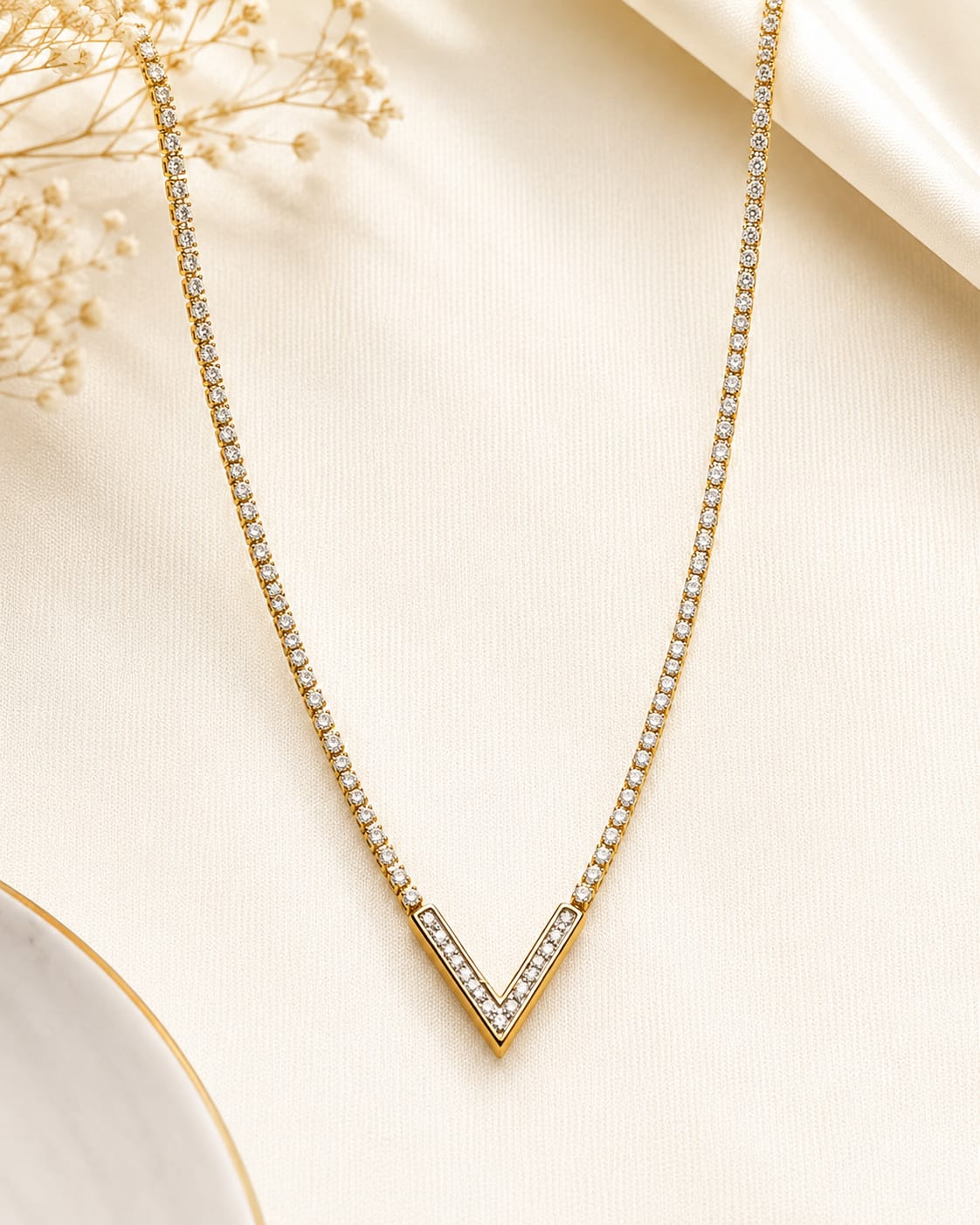 VISTARA NECKLACE