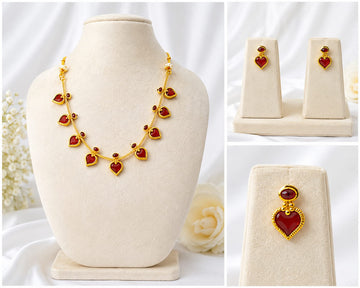 SIMPLE RED NAGAPADA NECKLACE WITH EARRINGS
