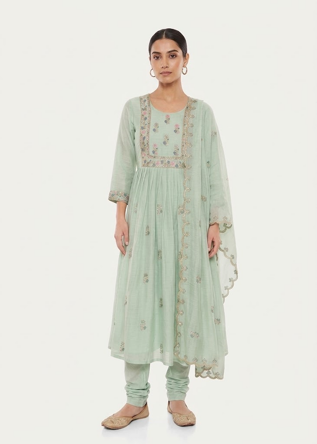 lookbook image shop_this_look_amDhCa